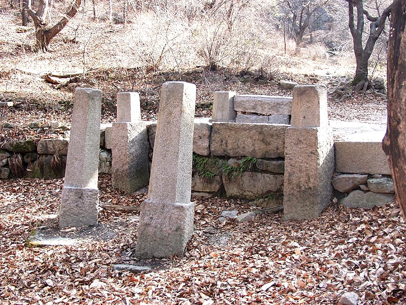 서울부암동백석동천유적 — 육각정기초