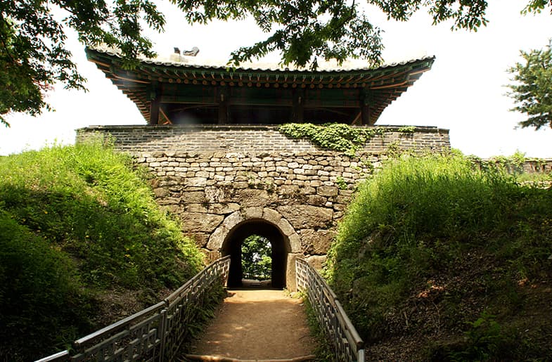 남한산성 — 서문