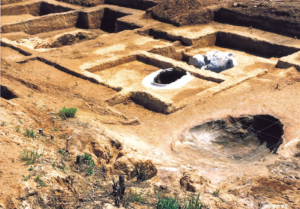 진천삼용리백제토기요지 — 진천삼용리백제토기요지-산수리 87 요지군 모습(6·7·8요지)