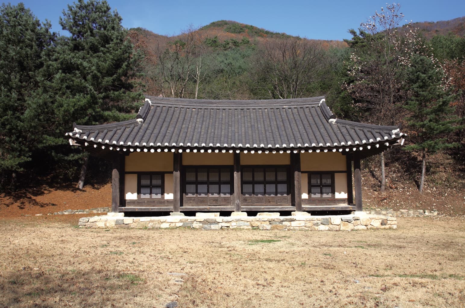 진천 김유신 탄생지와 태실 — 진천 김유신 탄생지와 태실- 탄생지