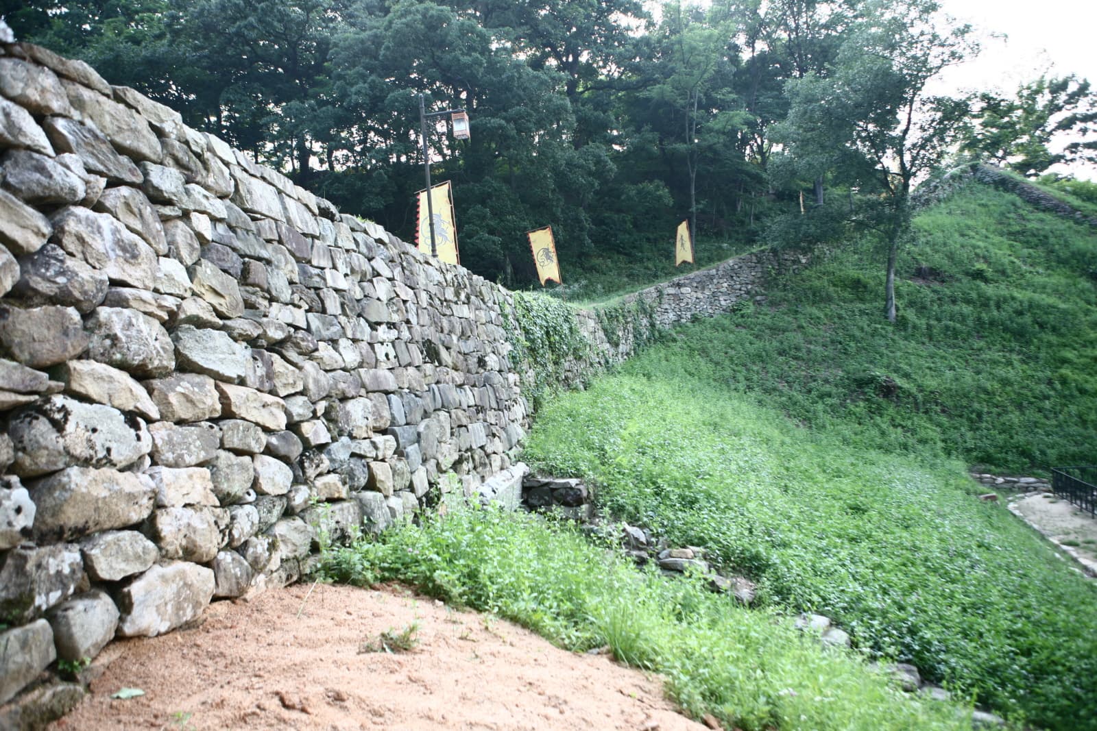 공주 공산성 — 공주공산성 성벽