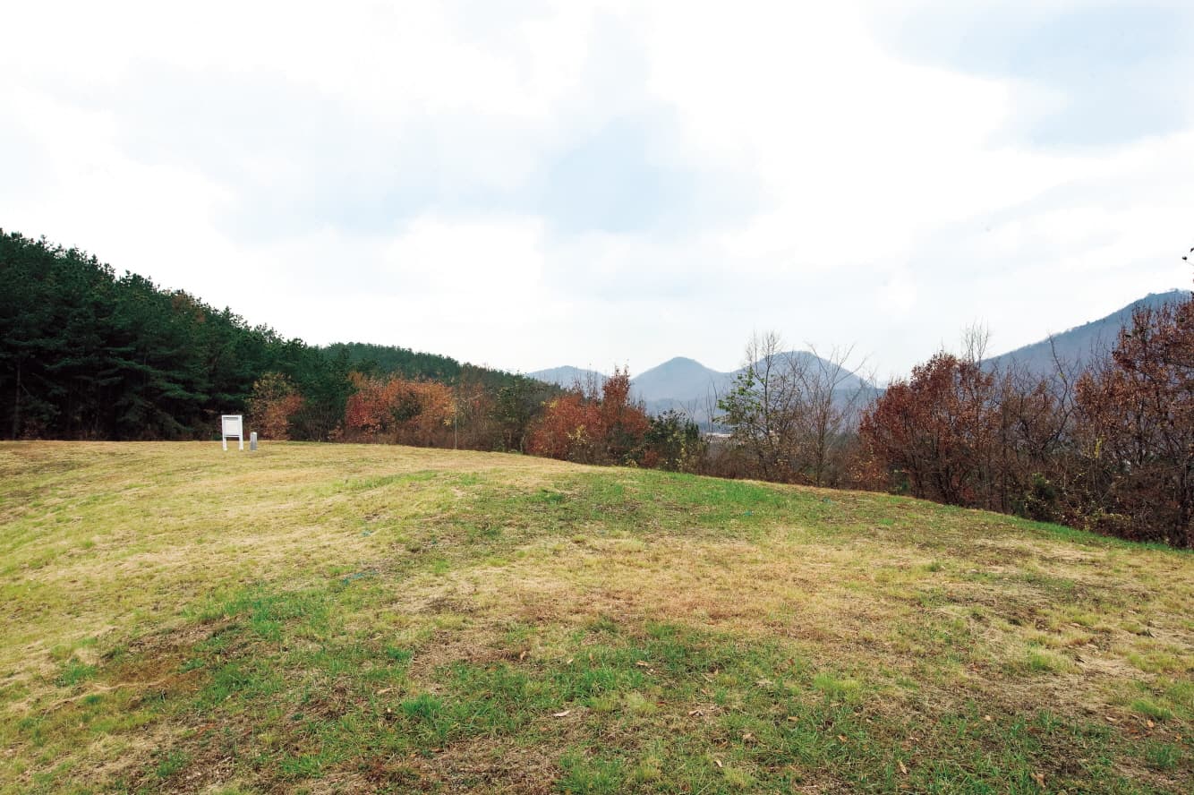 공주 정지산 유적 — 공주 정지산 유적 근경