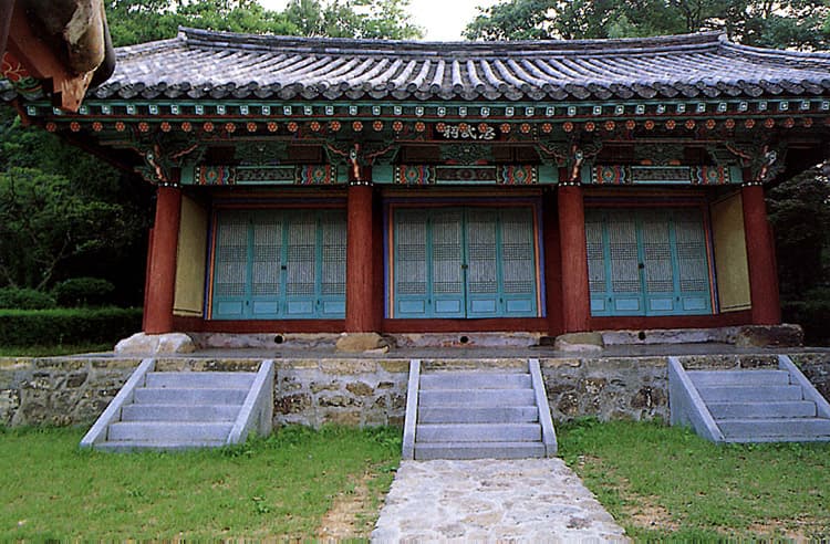 완도 묘당도 이충무공 유적 — 충무사