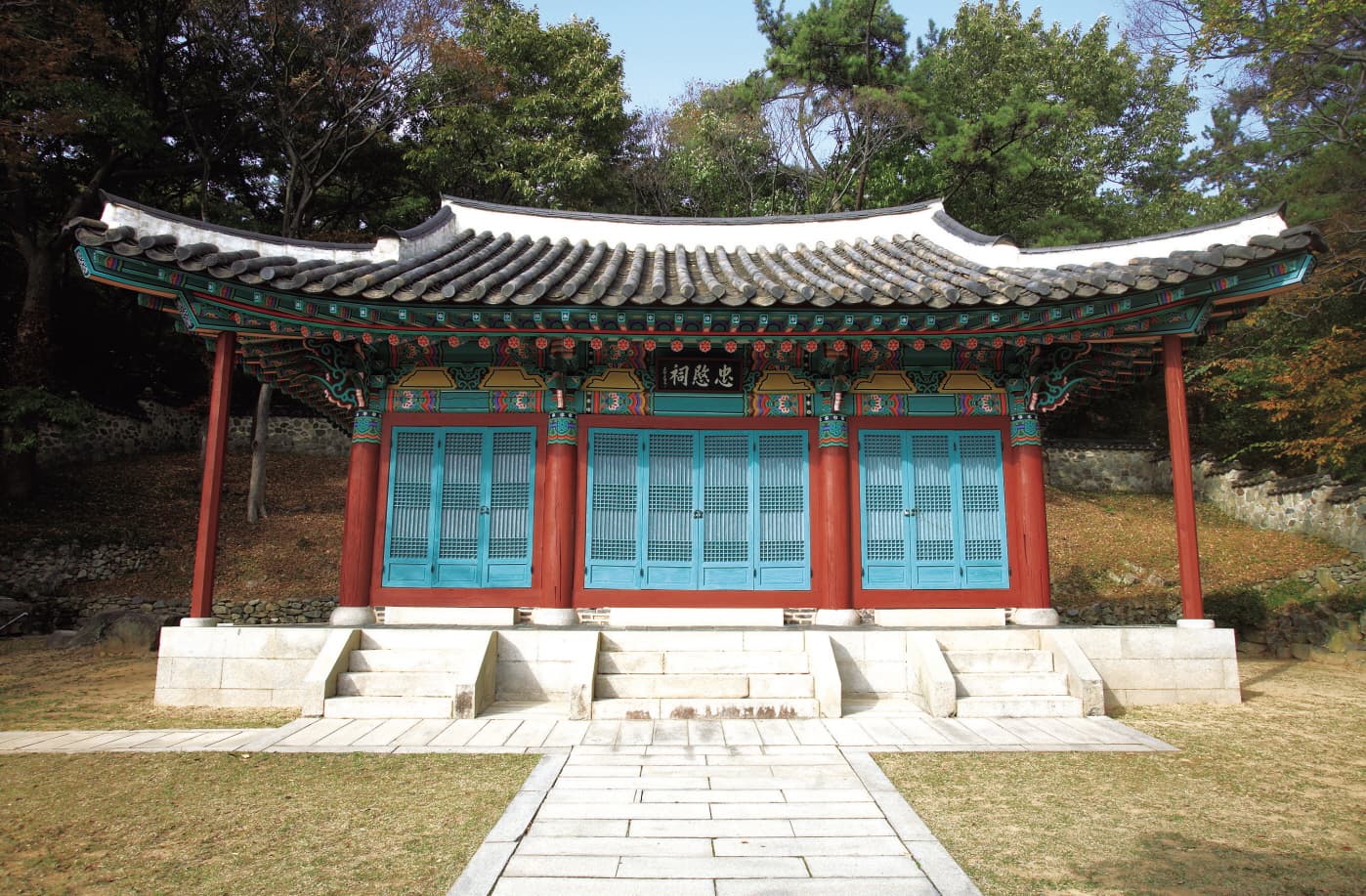 여수 충민사 — 여수 충민사 - 충민사
