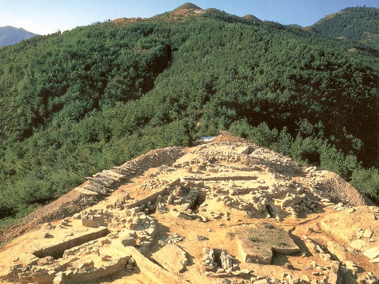 고령 지산동 고분군 — 고령지산동32-35호분발굴현장