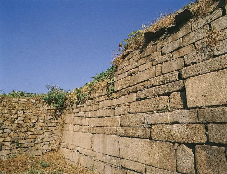 경주읍성 — 성벽