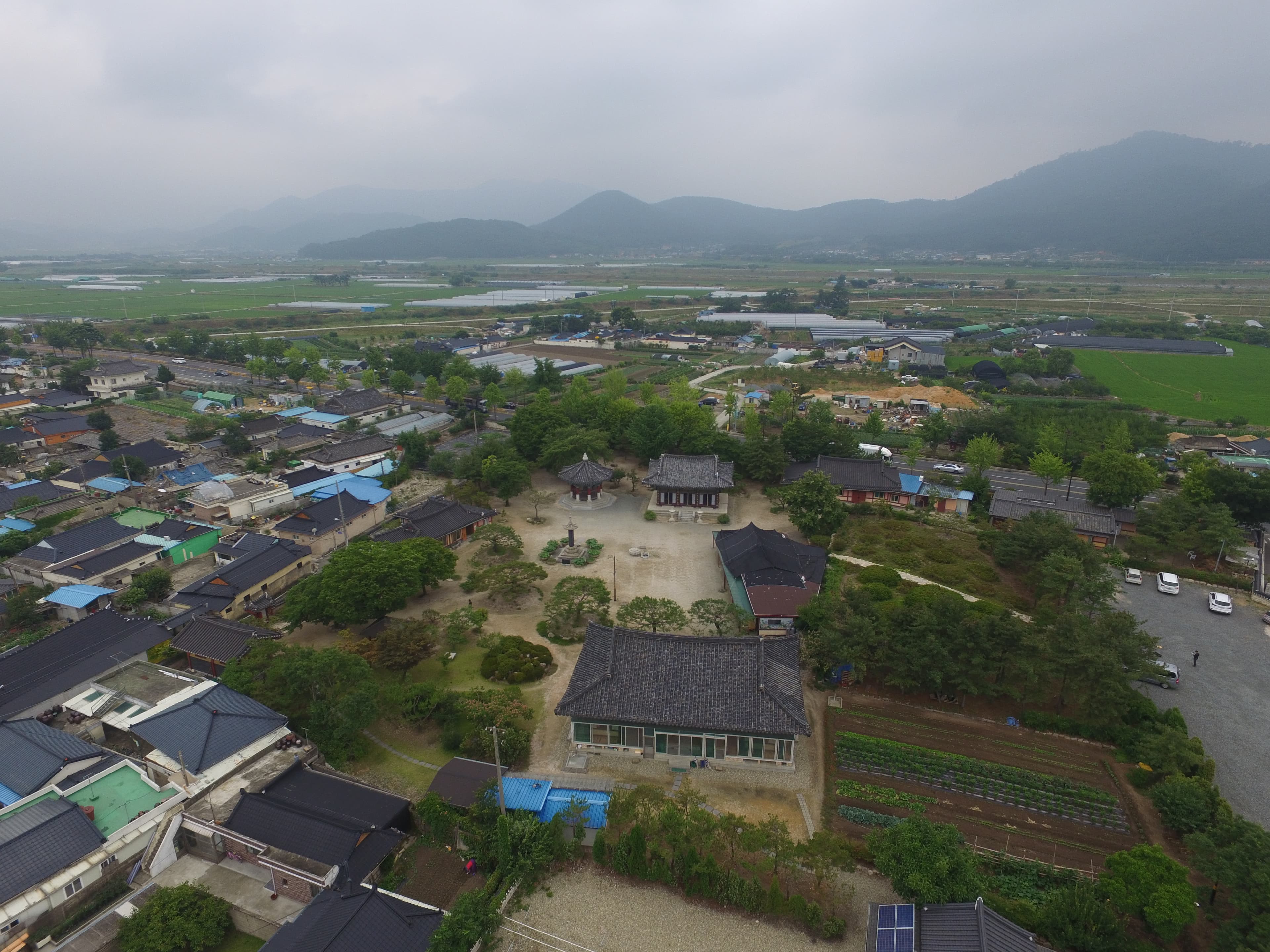 경주 흥륜사지 — 경주 흥륜사지 항공사진 (고도보존육성과, 2017)