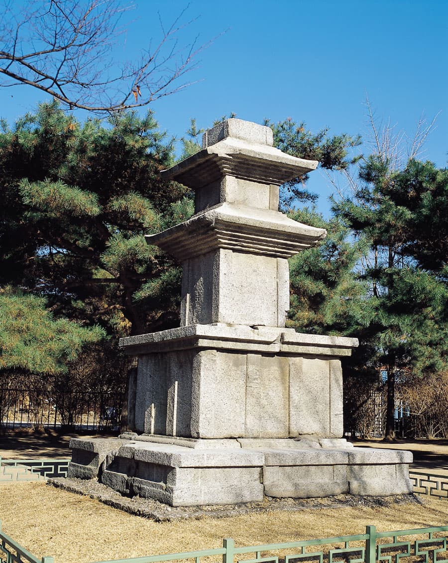 김천 갈항사지 동·서 삼층석탑 — 김천 갈항사지 동ㆍ서 삼층석탑