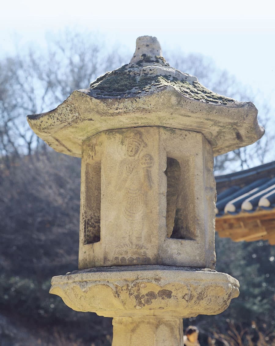 영주 부석사 무량수전 앞 석등 — 부석사 무량수전앞석등 화사석