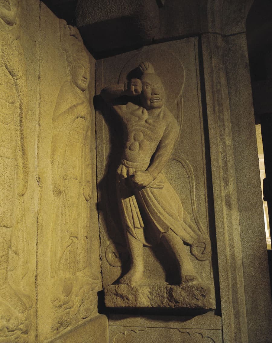 경주 석굴암 석굴 — 석굴암석굴 금강역사상(향좌)