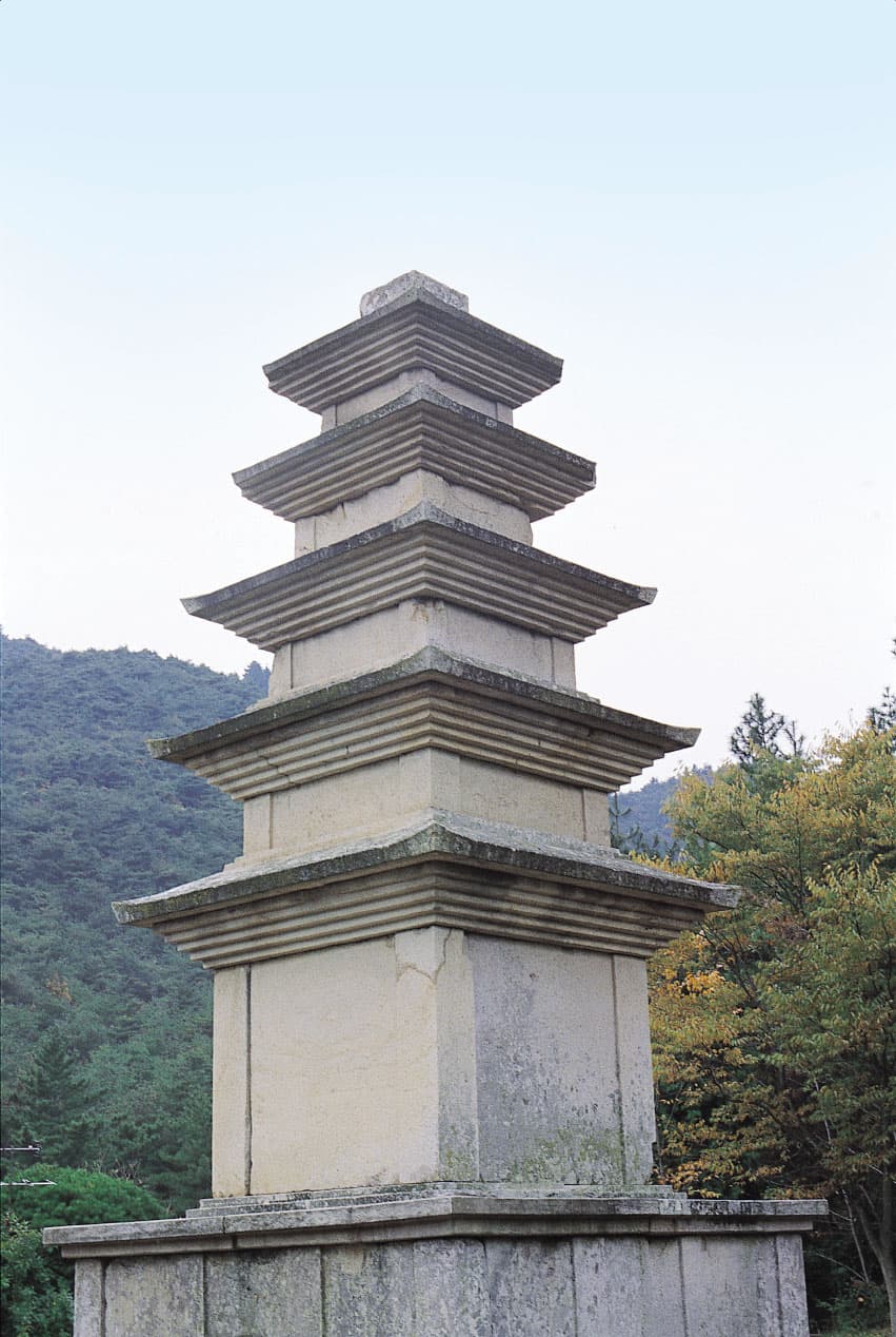 경주 나원리 오층석탑 — 경주 나원리 오층석탑 탑신부