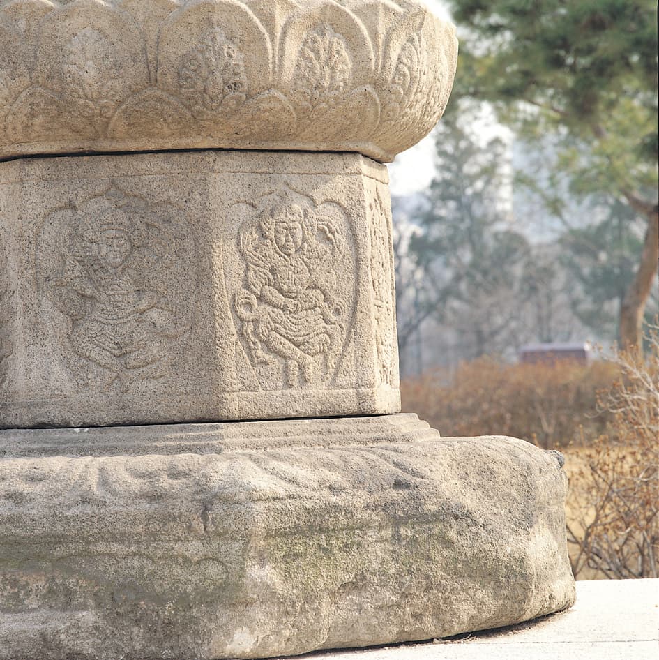 원주 거돈사지 원공국사탑 — 기단부 전체(세부)