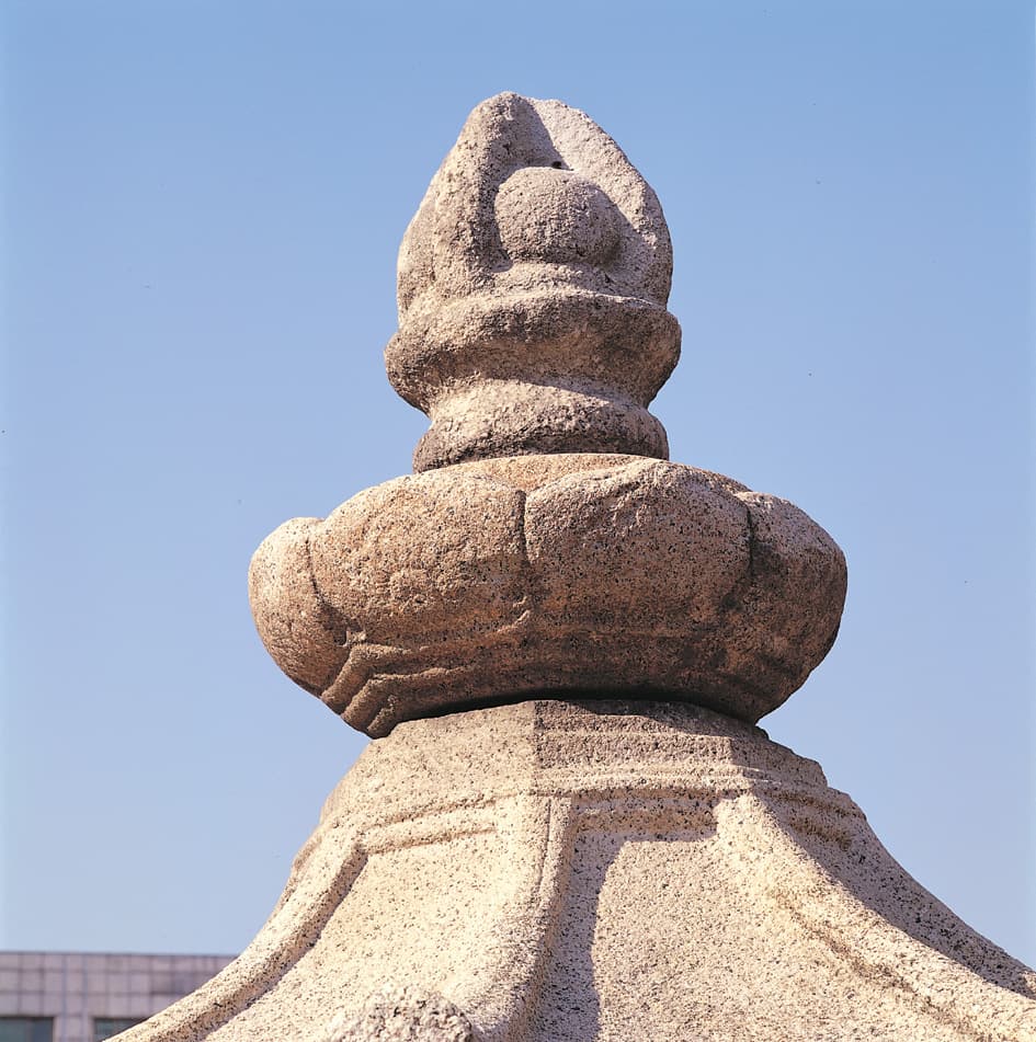 창원 봉림사지 진경대사탑 — 상륜부의 앙화와 화염보주