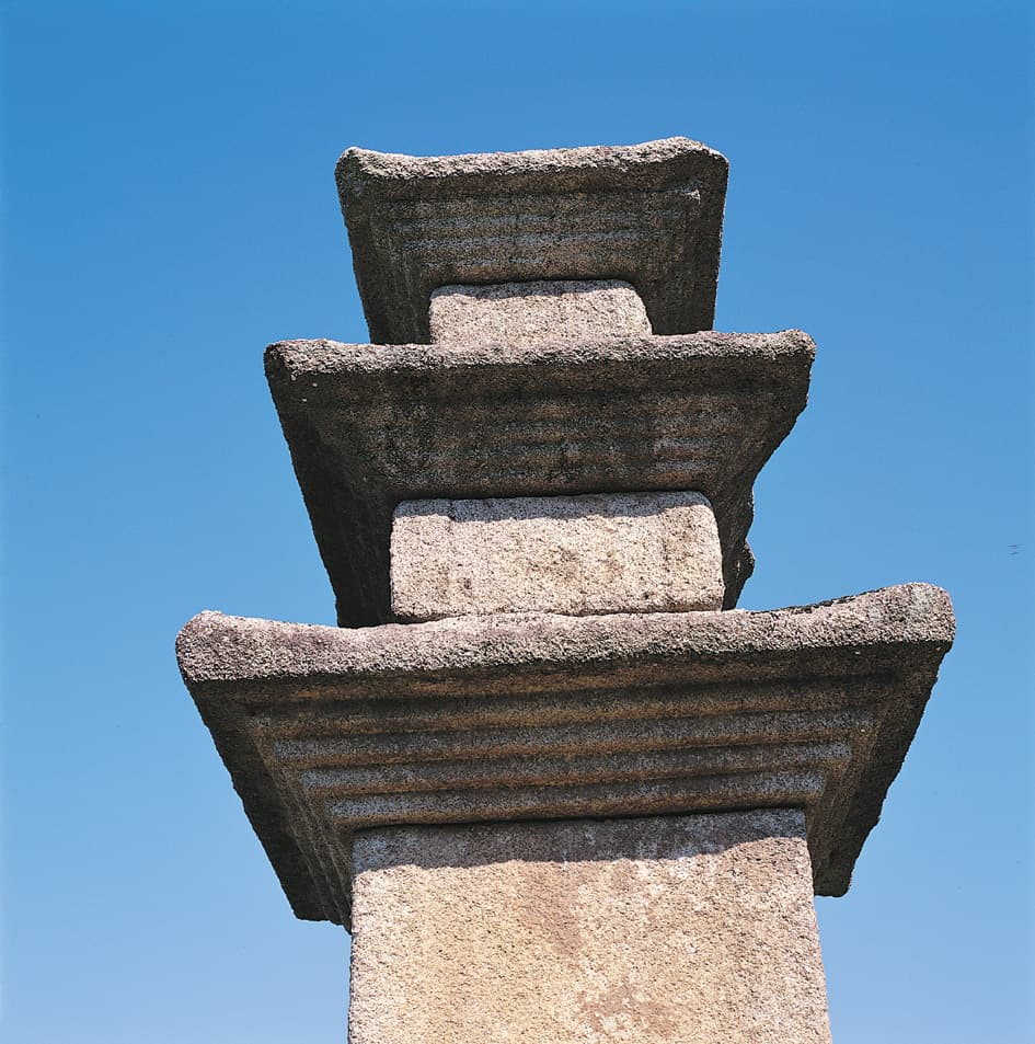 여주 하리 삼층석탑 — 탑신부