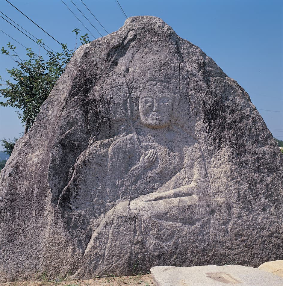이천 장암리 마애보살반가상 — 마애보살좌상 전체