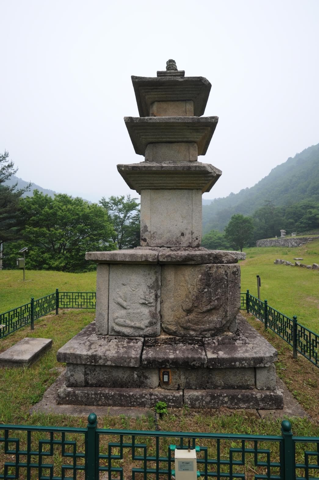 양양 선림원지 삼층석탑 — 양양 선림원지 삼층석탑 (촬영:문화재청)
