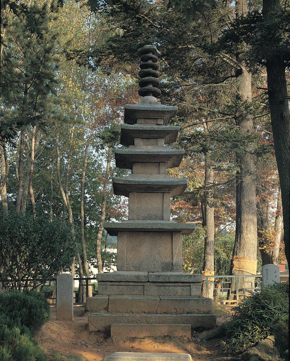 군산 발산리 오층석탑 — 발산리 오층석탑