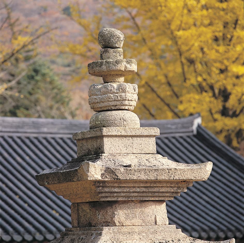 해남 대흥사 삼층석탑 — 삼층탑신과 상륜부