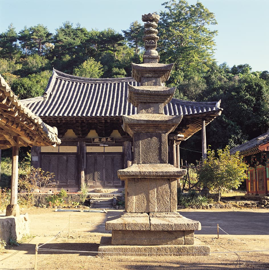 순천 동화사 삼층석탑 — 동화사 삼층석탑