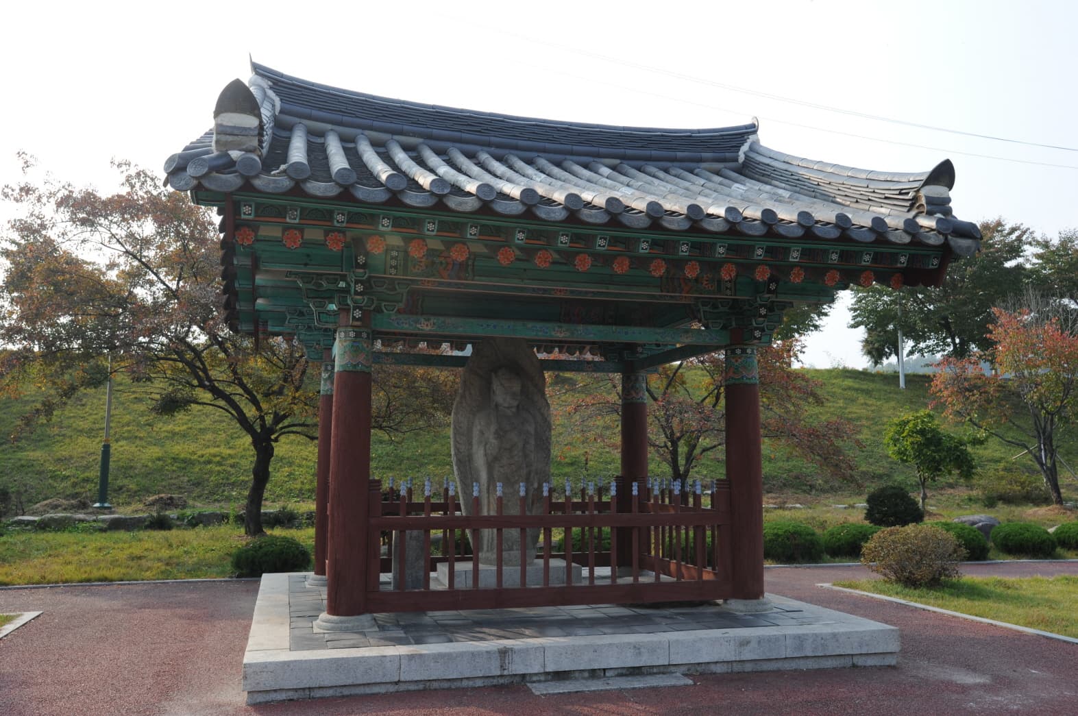 영주 영주동 석조여래입상 — 영주 영주동 석조여래입상