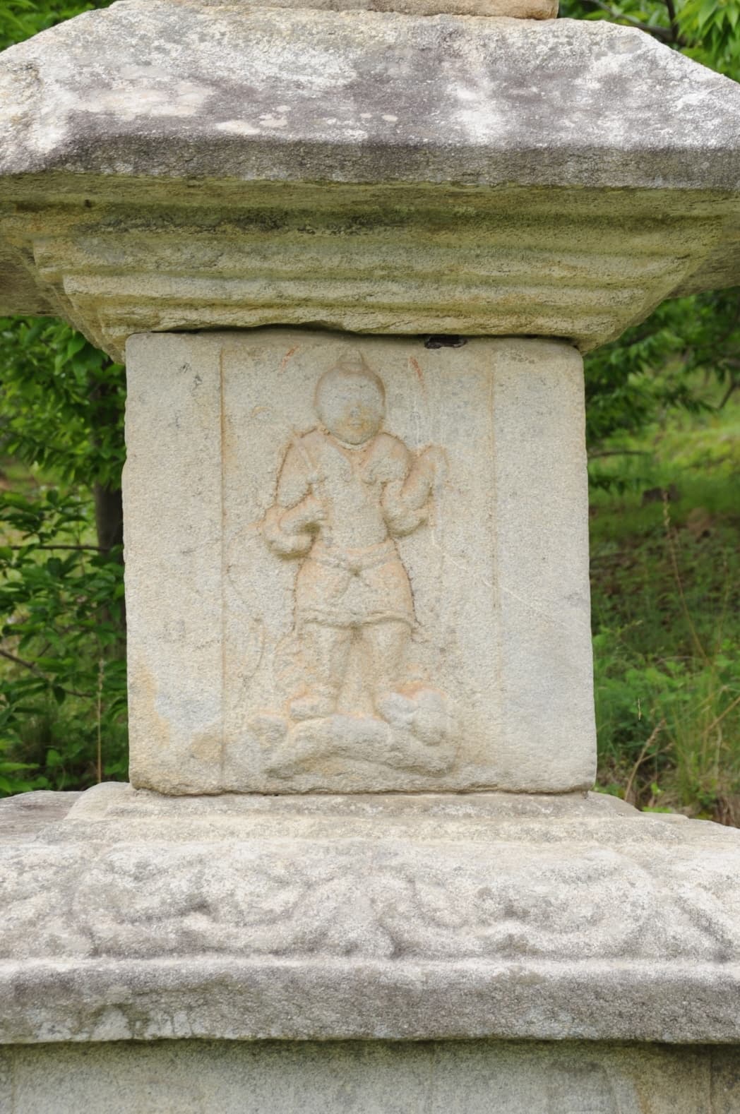 함양 승안사지 삼층석탑 — 함양 승안사지 삼층석탑 (촬영:문화재청)
