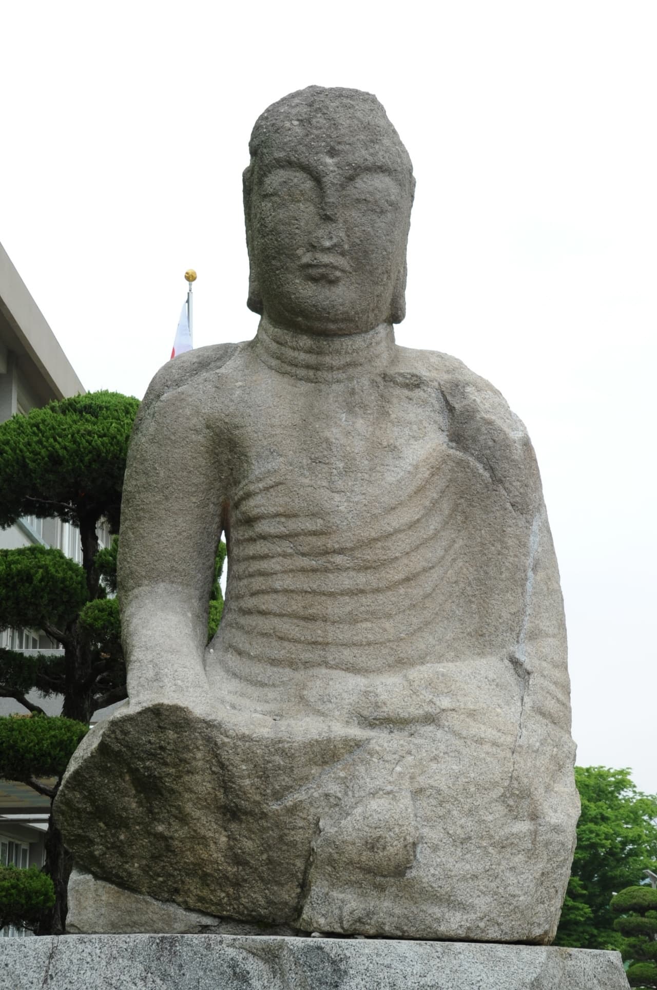 함양 교산리 석조여래좌상 — 함양 교산리 석조여래좌상 (촬영:문화재청)