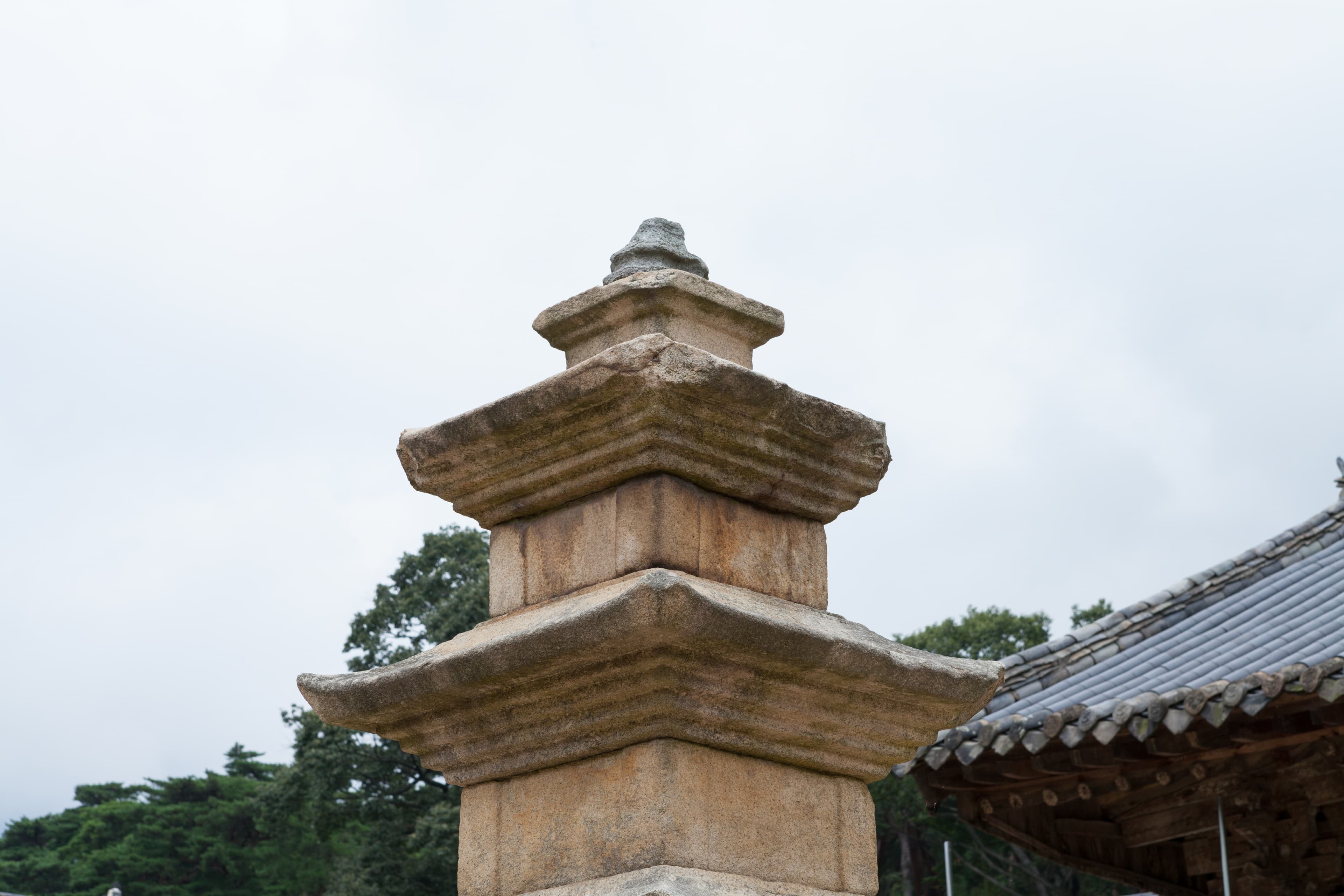 양산 통도사 삼층석탑 — 양산 통도사 삼층석탑_탑신부 (촬영년도 : 2015년)