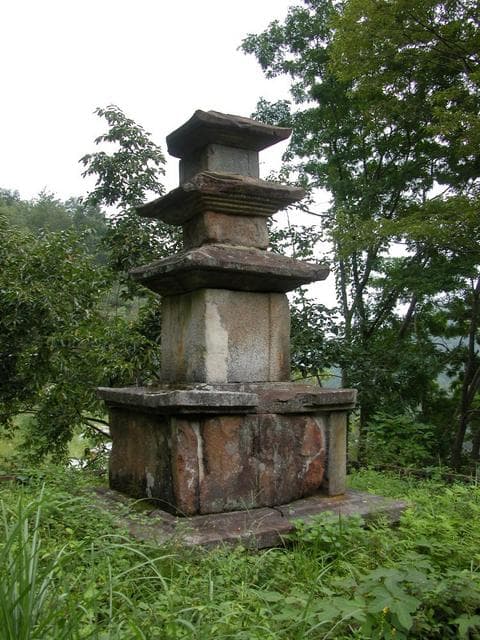 산청 대포리 삼층석탑 — 산청 대포리 삼층석탑