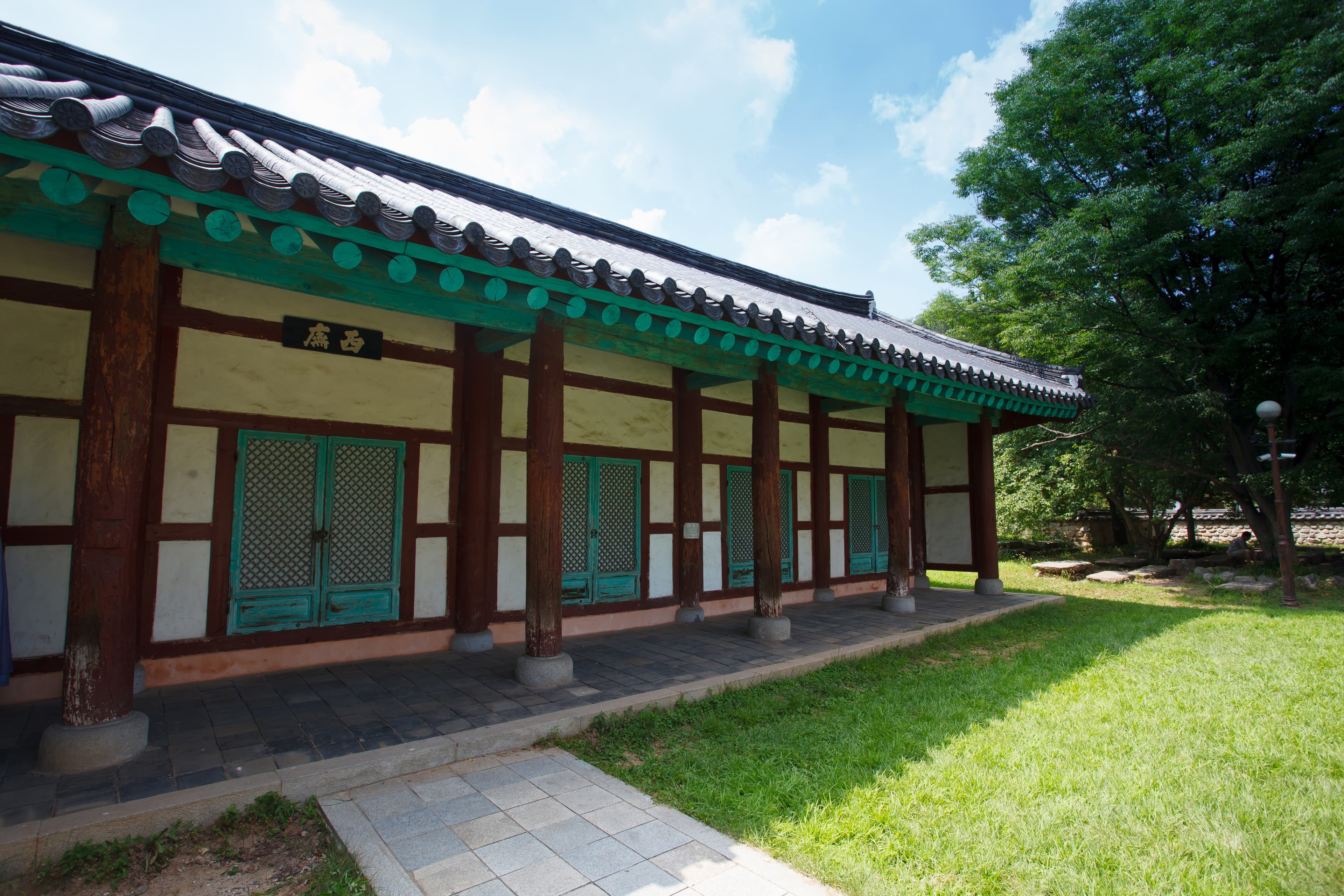 전주향교 — 전주향교_서재2 (촬영년도 : 2015년)