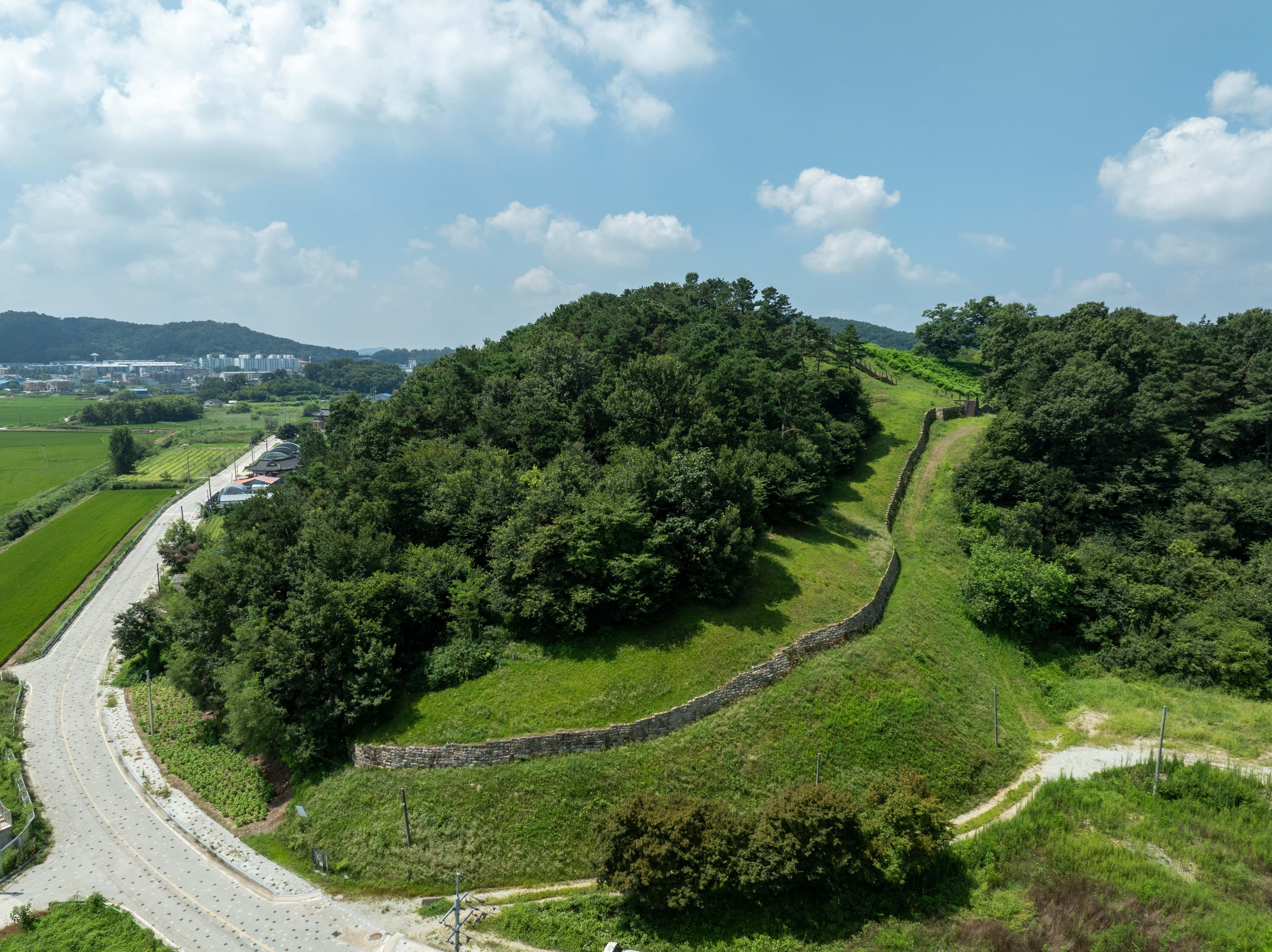 부여 청산성 — 부여 청산성(항공사진)_산성 전경(항공) (촬영년도_2024년)