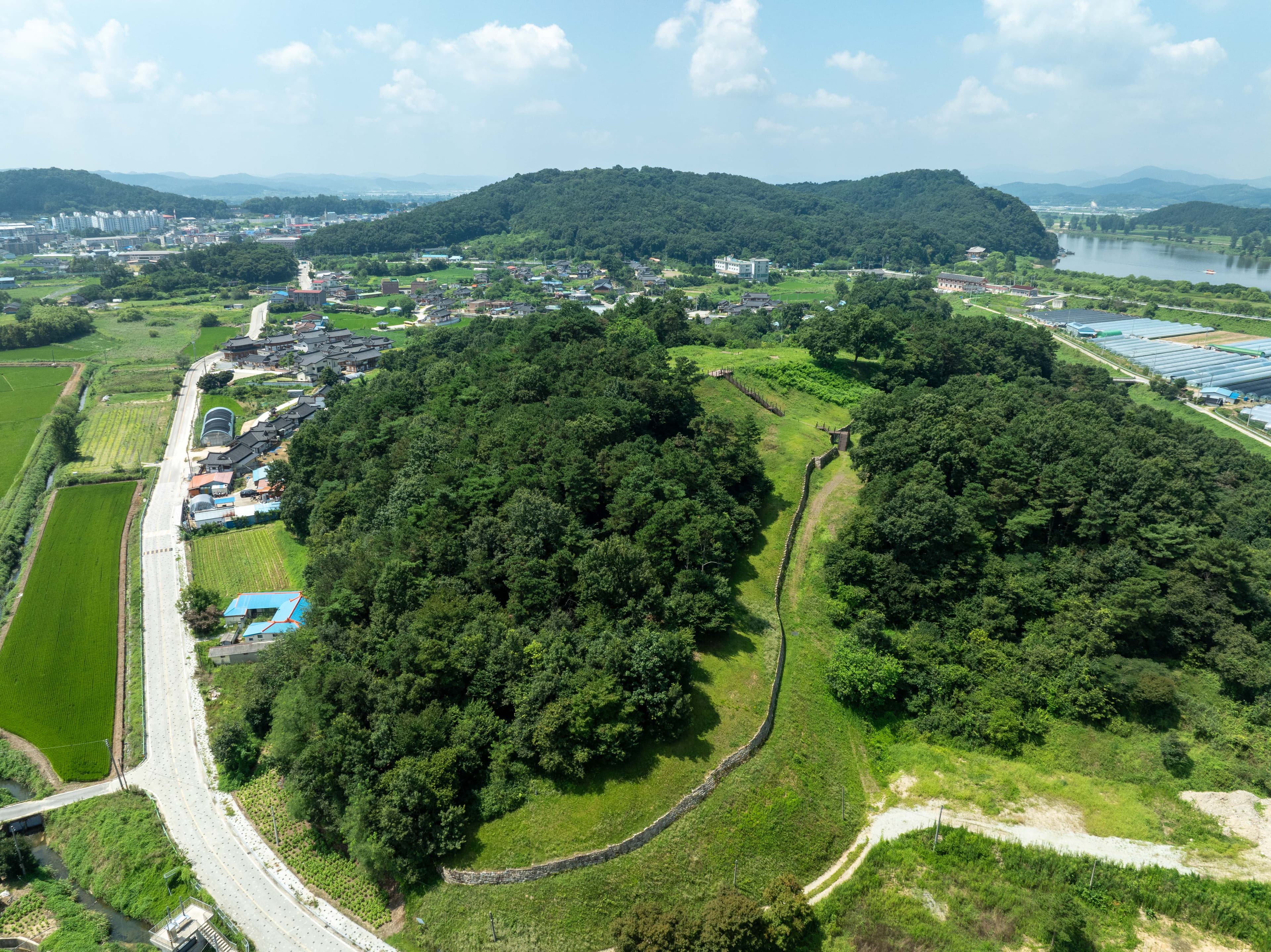 부여 청산성 — 부여 청산성(항공사진)_산성 전경(항공) (촬영년도_2024년)