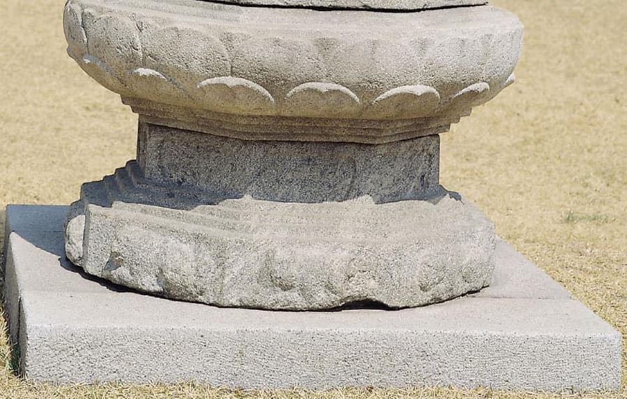 전 원주 흥법사지 염거화상탑 — (전)원주 흥법사지 염거화상탑 기단
