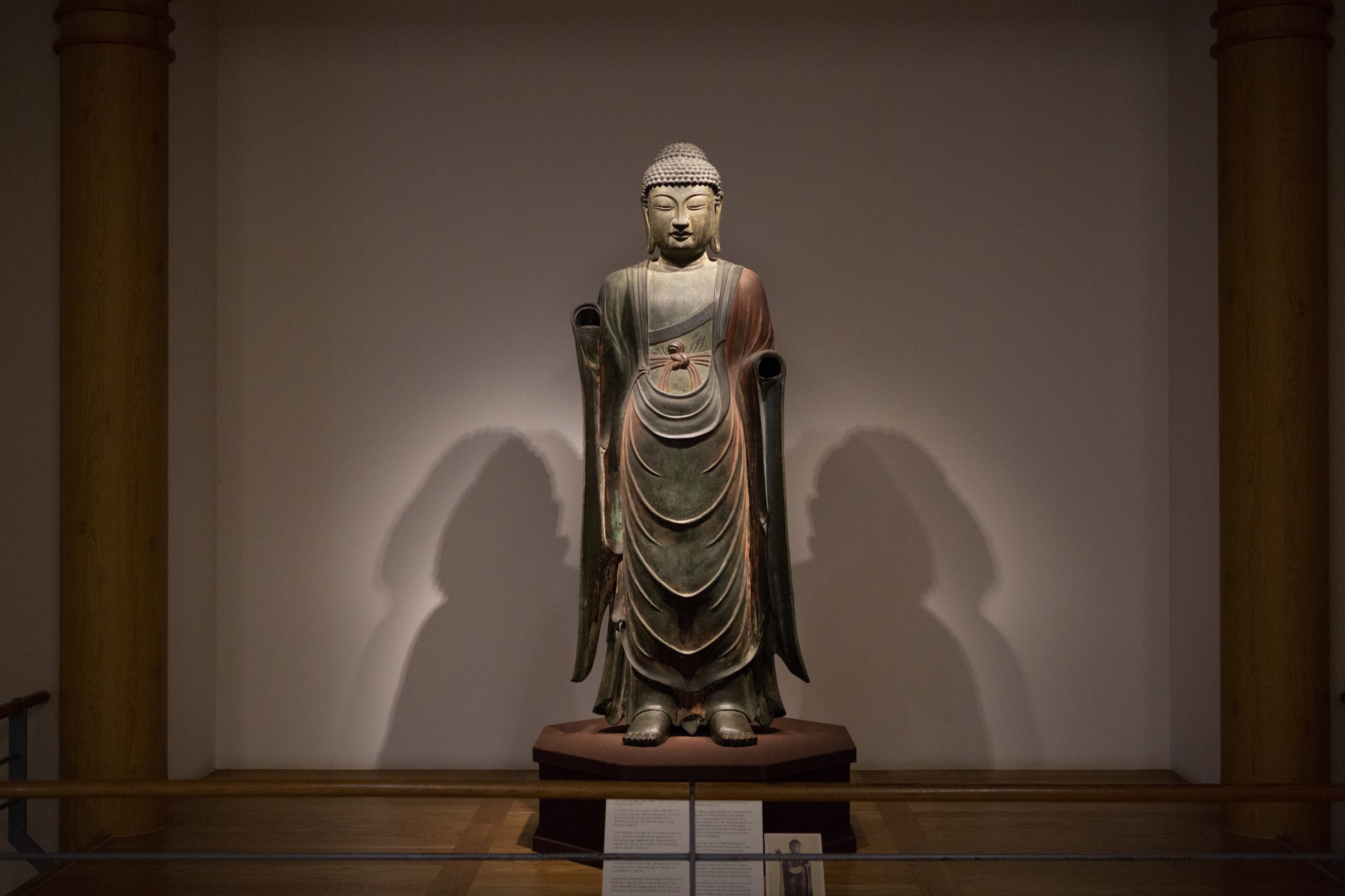 경주 백률사 금동약사여래입상 — 경주 백률사 금동약사여래입상_입상 (촬영년도 : 2015년)