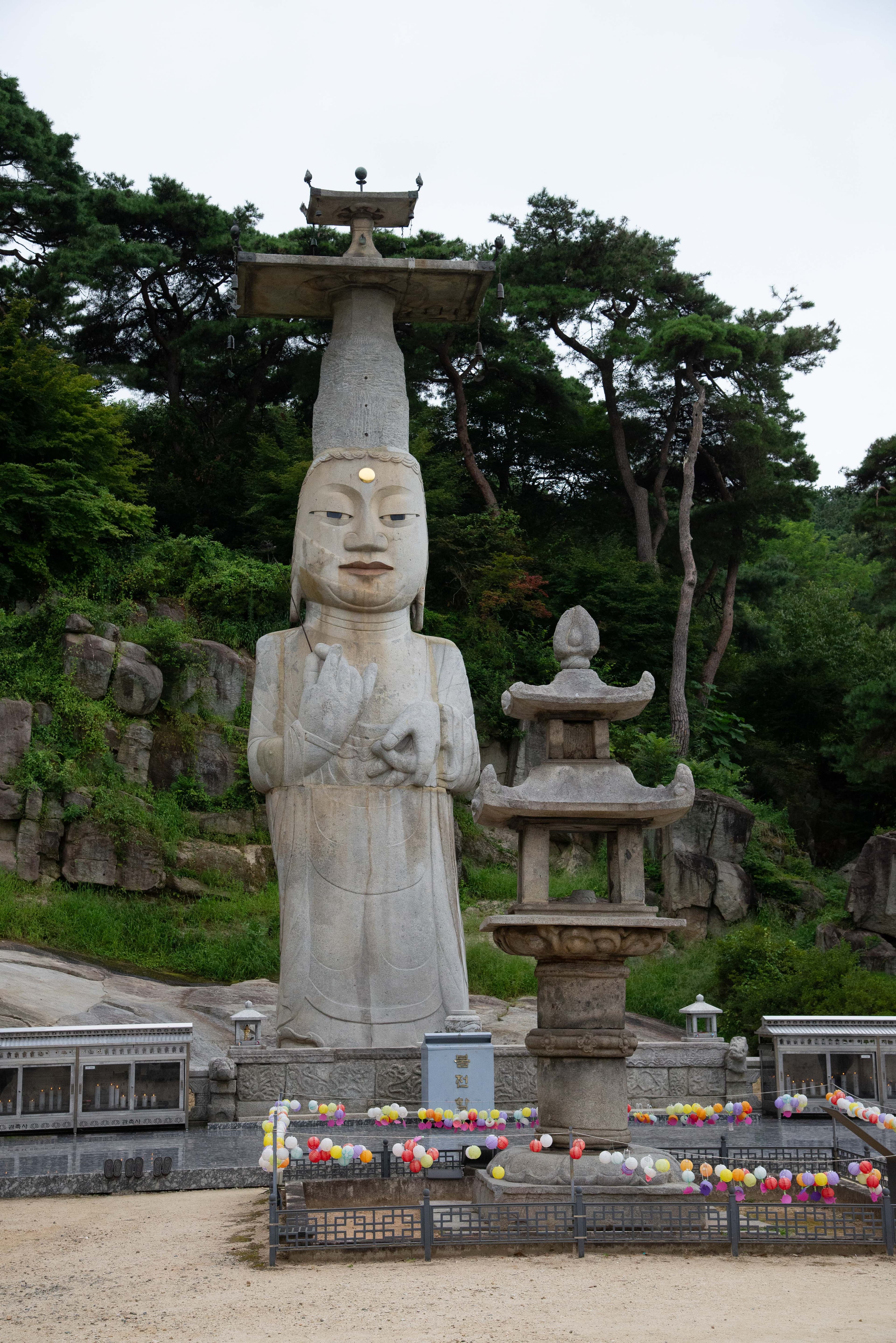 논산 관촉사 석조미륵보살입상 — 논산 관촉사 석조미륵보살입상(사진)_미륵보살입상 (촬영년도_2024년)