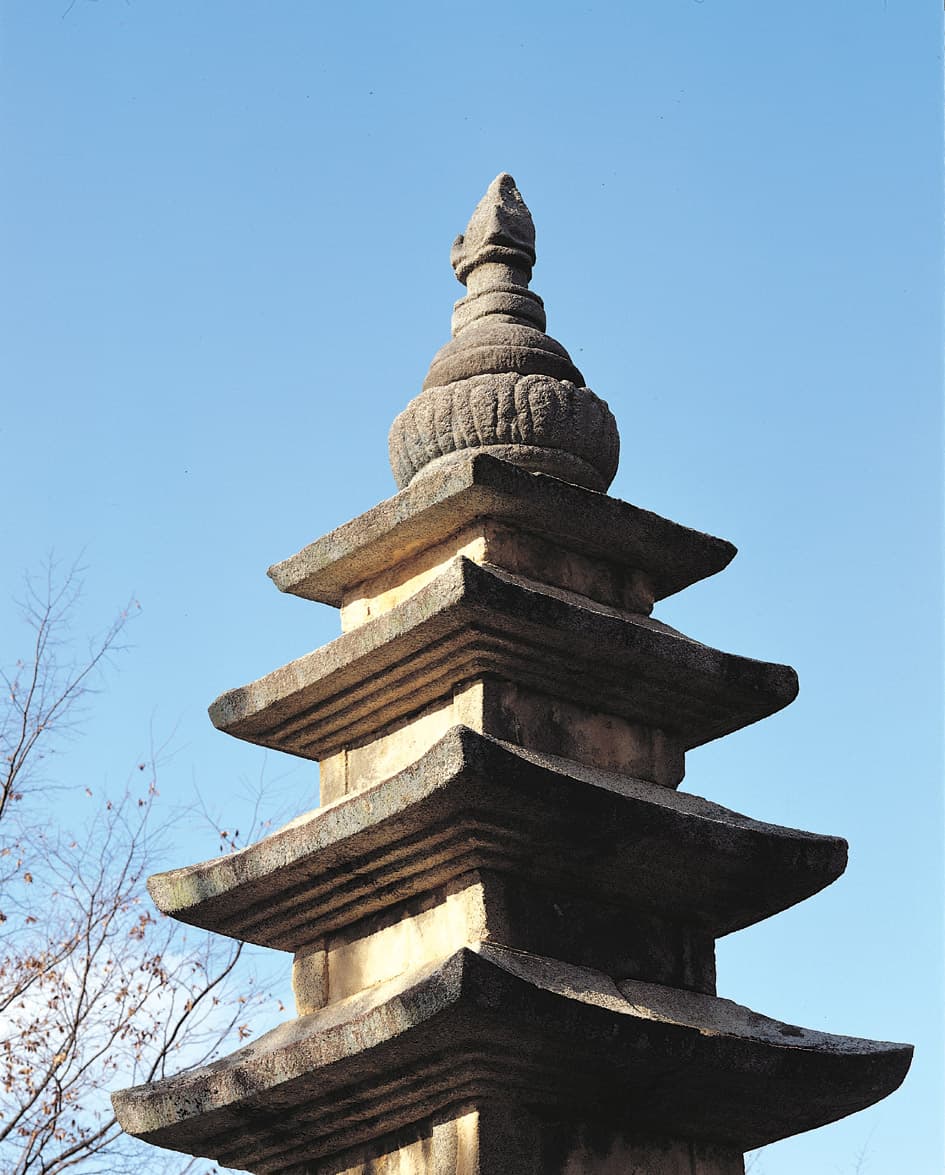김제 금산사 오층석탑 — 김제 금산사 오층석탑 탑신부 및 상륜부