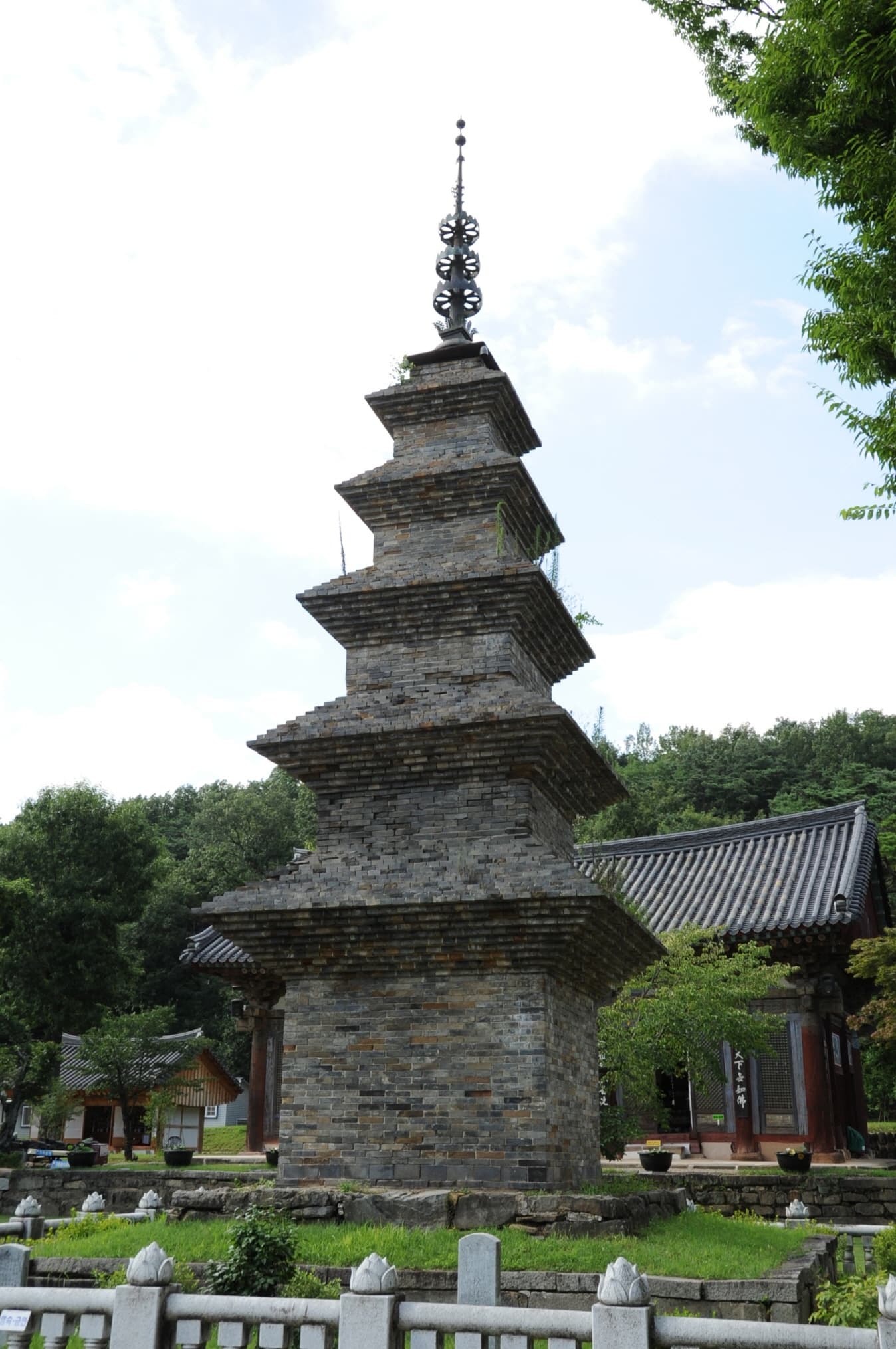 칠곡 송림사 오층전탑 — 칠곡 송림사 오층전탑 (촬영:문화재청)