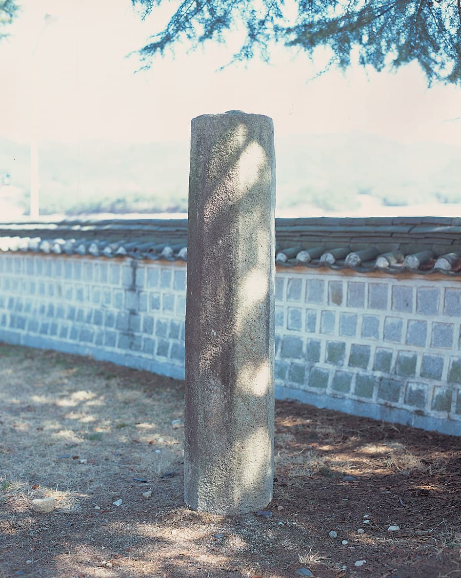 경주 원성왕릉 석상 및 석주일괄 — 석주 1