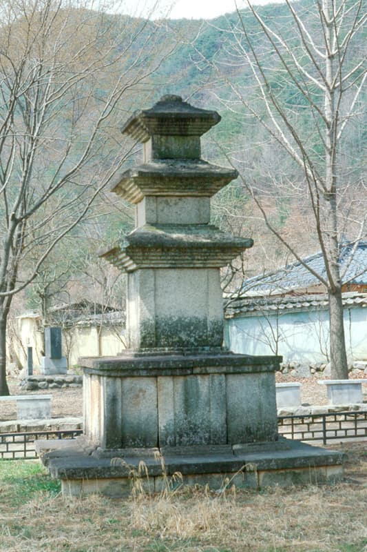 합천 월광사지 동·서 삼층석탑 — 합천 월광사지 동서 삼층석탑