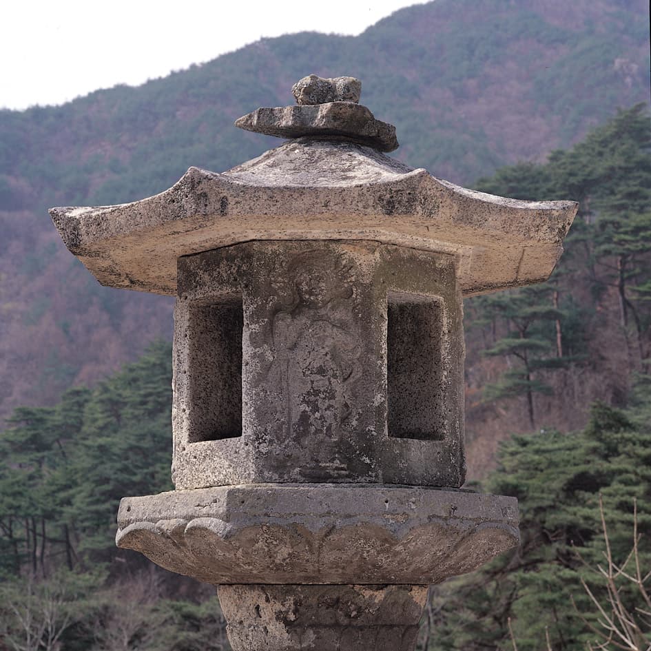 합천 청량사 석등 — 석등의 화사석·옥개석·앙련석