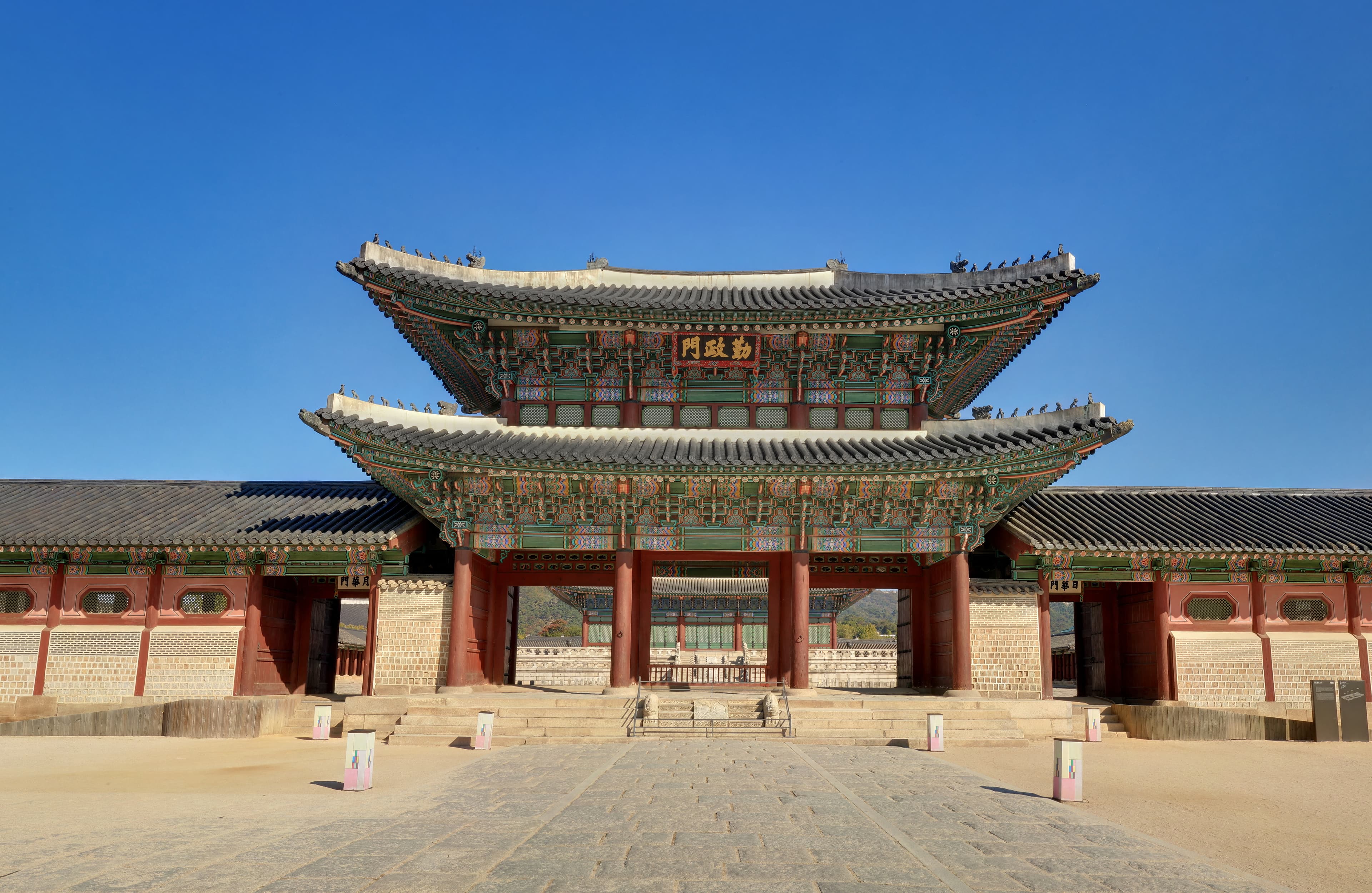 경복궁 근정문 및 행각 — 경복궁 근정문 및 행각_근정문 전경