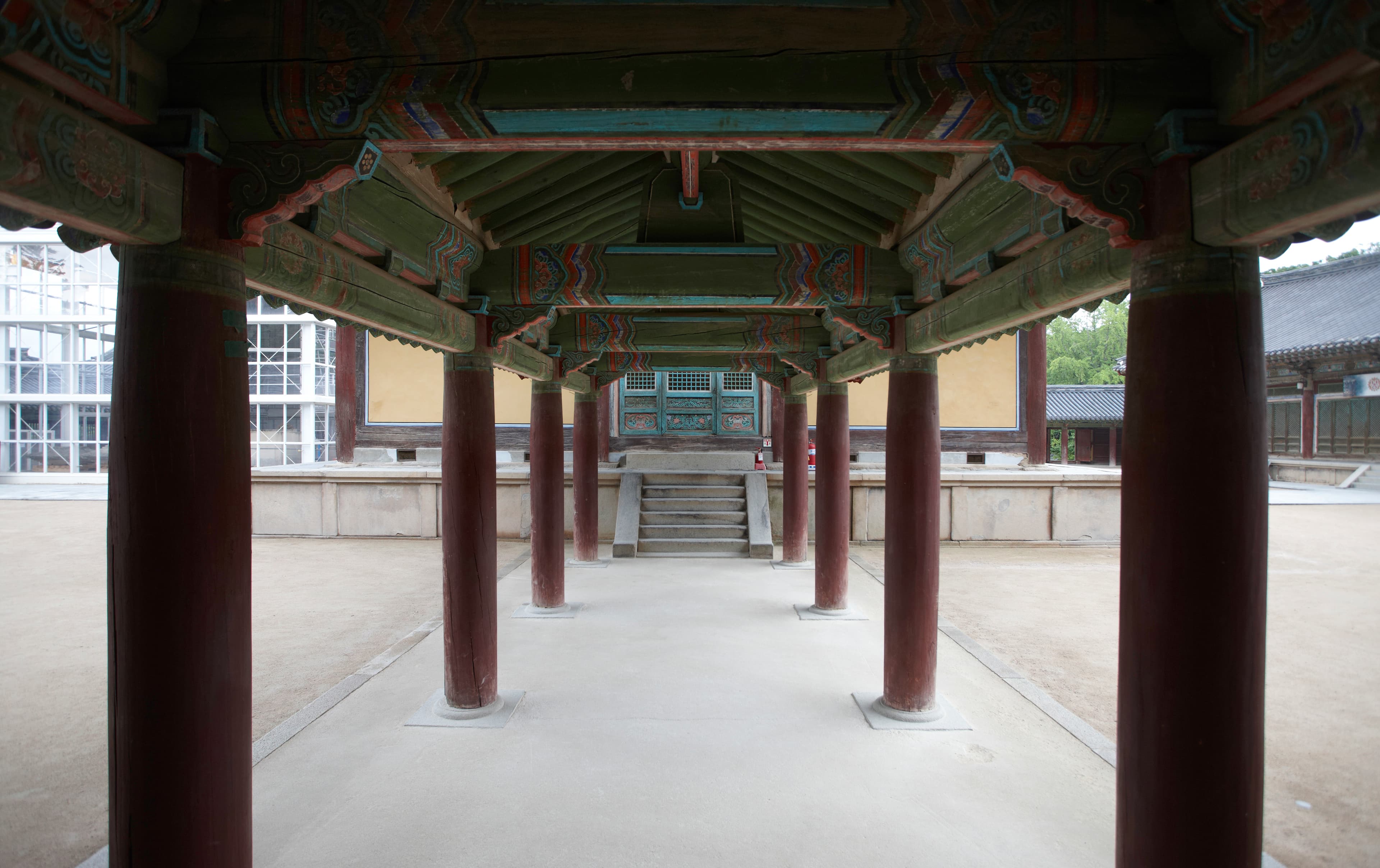 경주 불국사 대웅전 — 보물 경주 불국사 대웅전(2011년 국보,보물 지정보고서)